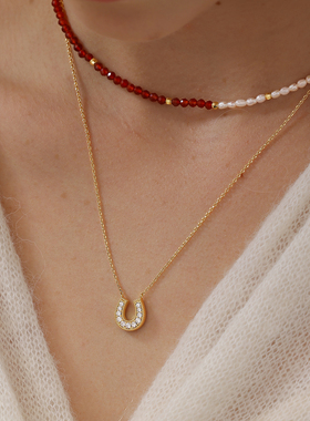 新款流光珠光马蹄项链