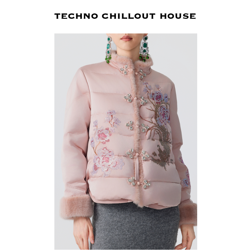 TCH新中式手缝钻梅花毛毛袖口短款羽绒服女秋冬新款T72D198016 - 图1