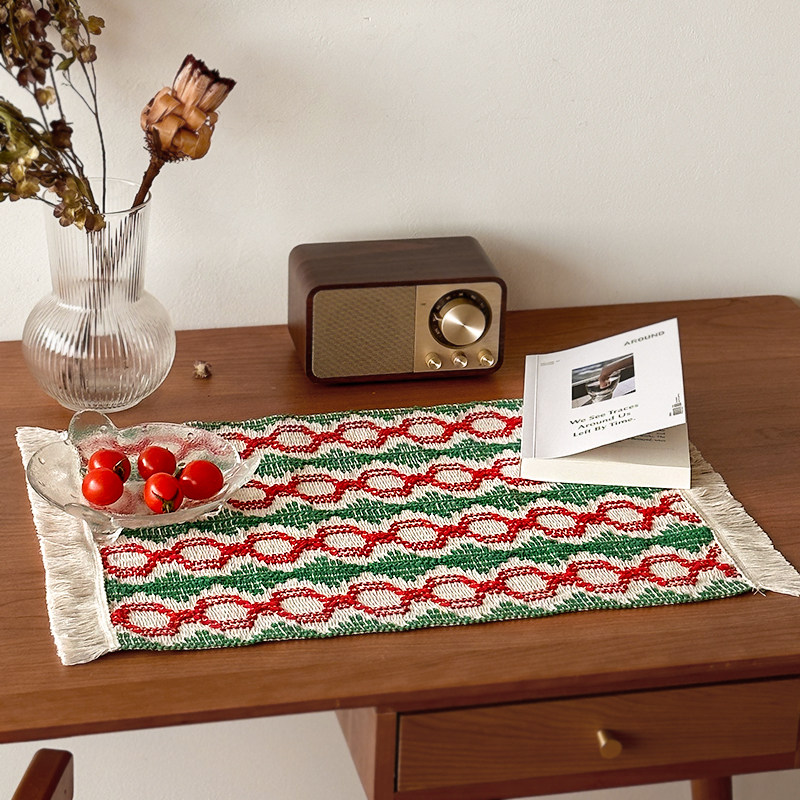 可爱日子 撞色流苏装饰餐垫 复古高级家用百搭棉线编织防滑隔热垫,淘宝优惠券,粉丝福利购,淘宝优惠卷