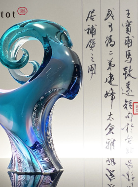 tittot琉园办公桌面创意