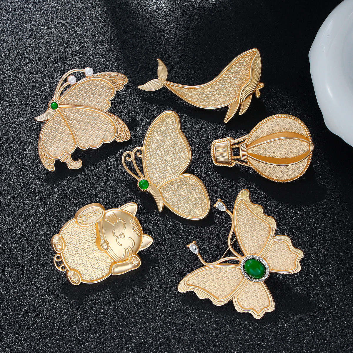 民族风动物宋锦底托带盖胸针女绿水晶蝴蝶热气球多功能别针配饰品,淘宝优惠券,粉丝福利购,淘宝优惠卷