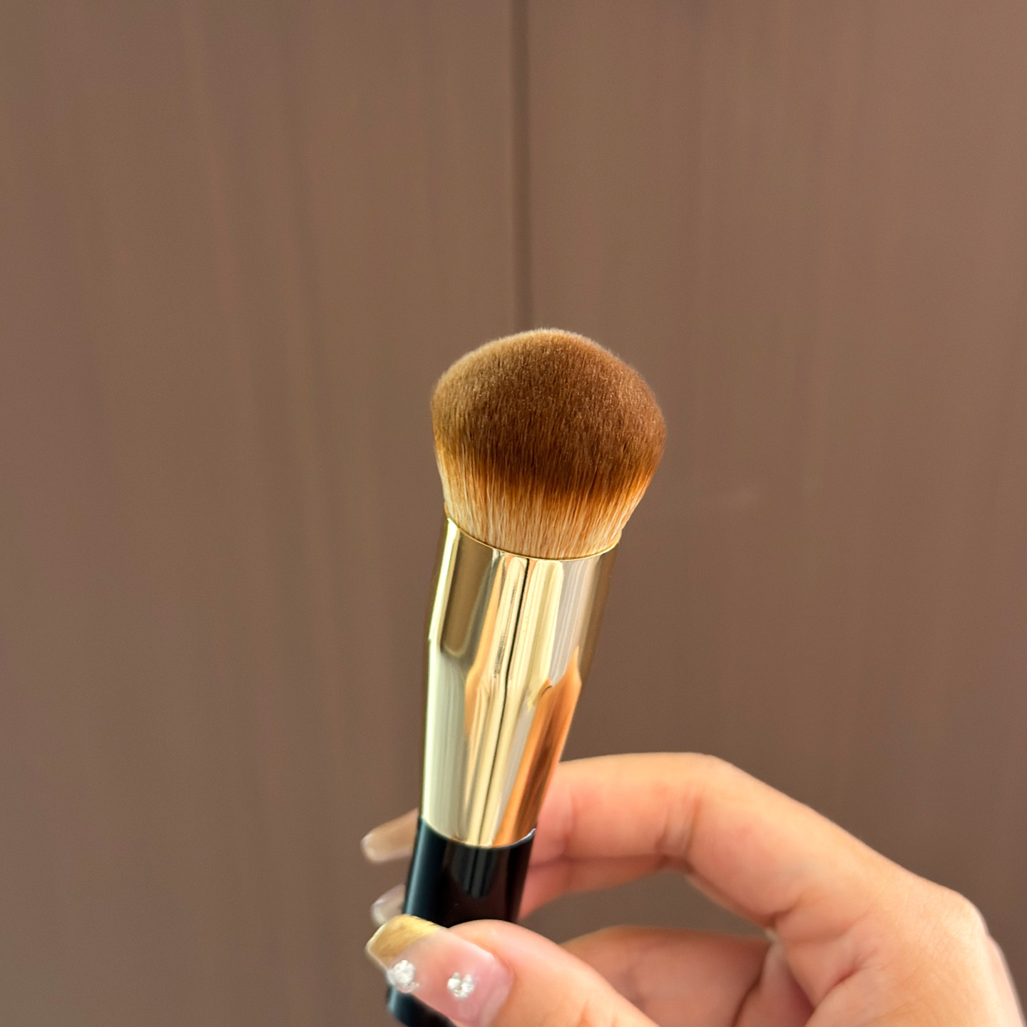 欧纪娜小金砖同款粉底刷圆头粉底液刷便携无痕不吃粉沧州化妆刷,淘宝优惠券,粉丝福利购,淘宝优惠卷