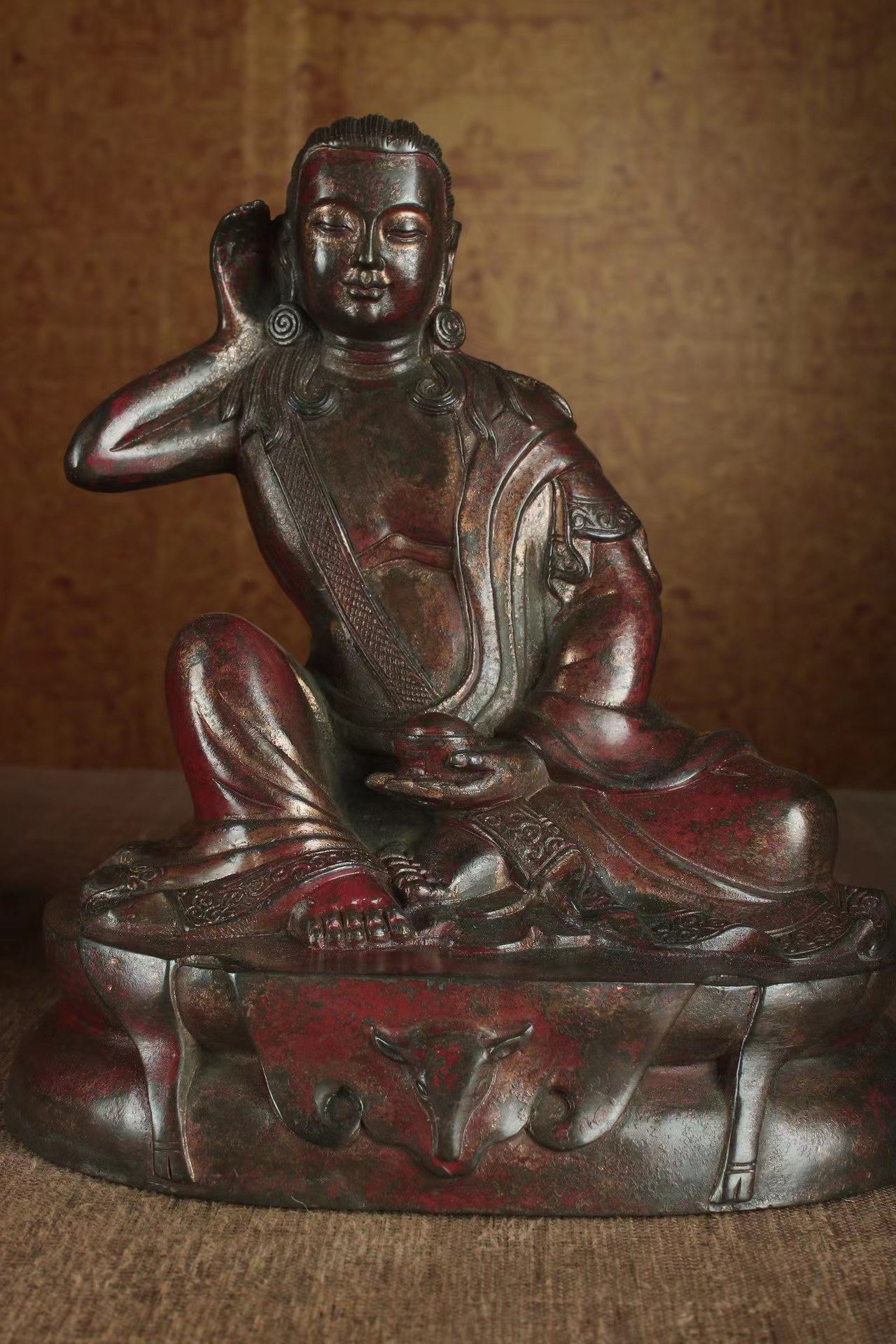 藏传鎏金米拉日巴摆件噶举派祖师马尔巴冈波巴白教米拉日巴尊者