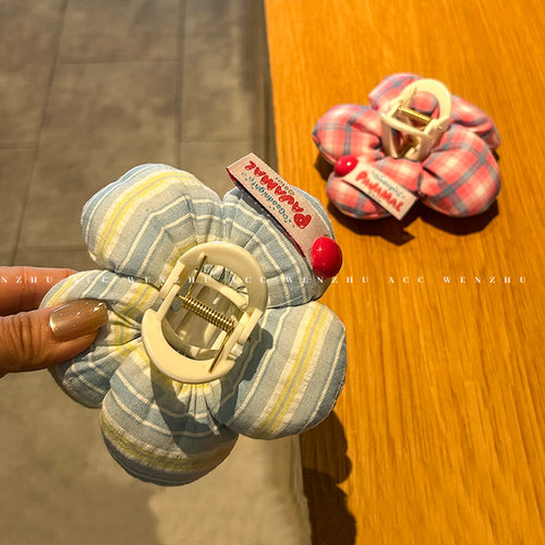 日韩高级感立体花朵抓夹女2025新款可爱气质后脑勺半扎发夹鲨鱼夹 - 图0