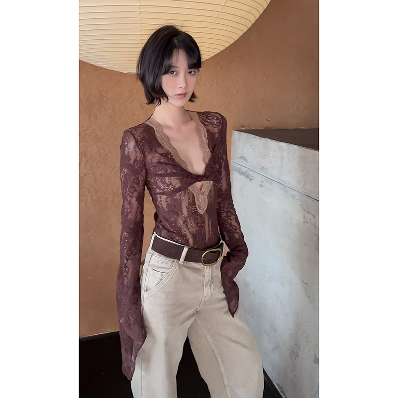 纯欲风辣妹拼色扭结深V领长袖蕾丝连体衣收腰修身性感内搭打底衫,淘宝优惠券,粉丝福利购,淘宝优惠卷