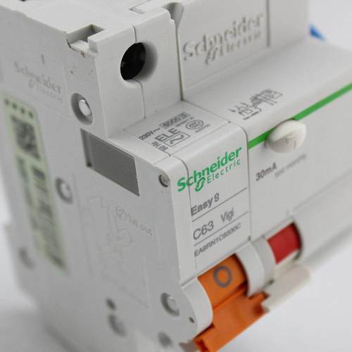 schneider施耐德断路器空气开关家用空开带漏电保护器1P16A-63A - 图3