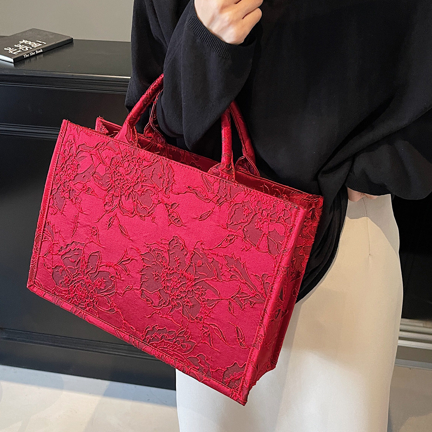 新中式手提红色包包结婚2025新款大容量托特包帆布结婚礼物新娘包,淘宝优惠券,粉丝福利购,淘宝优惠卷