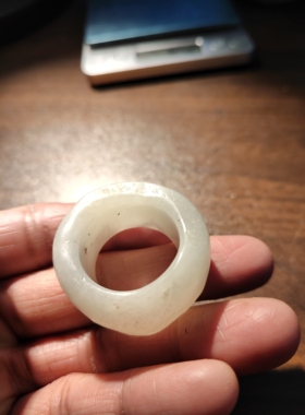 和田玉籽料白玉扳指内径22宽19厚7重28克