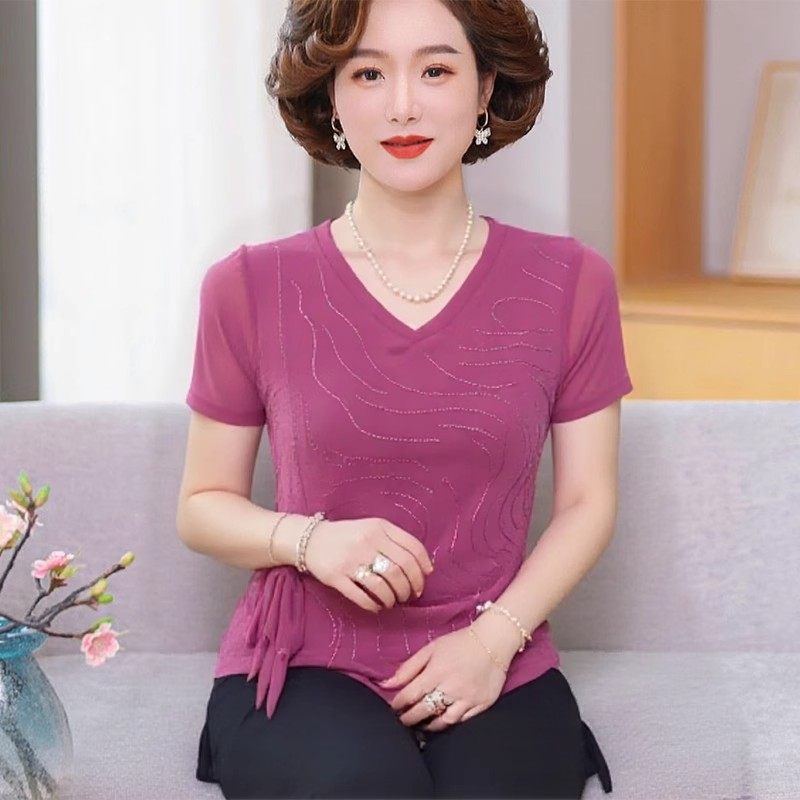 2025女士短袖V领T恤衫夏季中年妈妈烫钻洋气宽松大码显瘦减龄小衫,淘宝优惠券,粉丝福利购,淘宝优惠卷