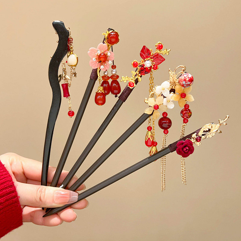 新年马面裙配饰新中式花朵发簪古风发饰过年汉服国风簪子发钗头饰,淘宝优惠券,粉丝福利购,淘宝优惠卷
