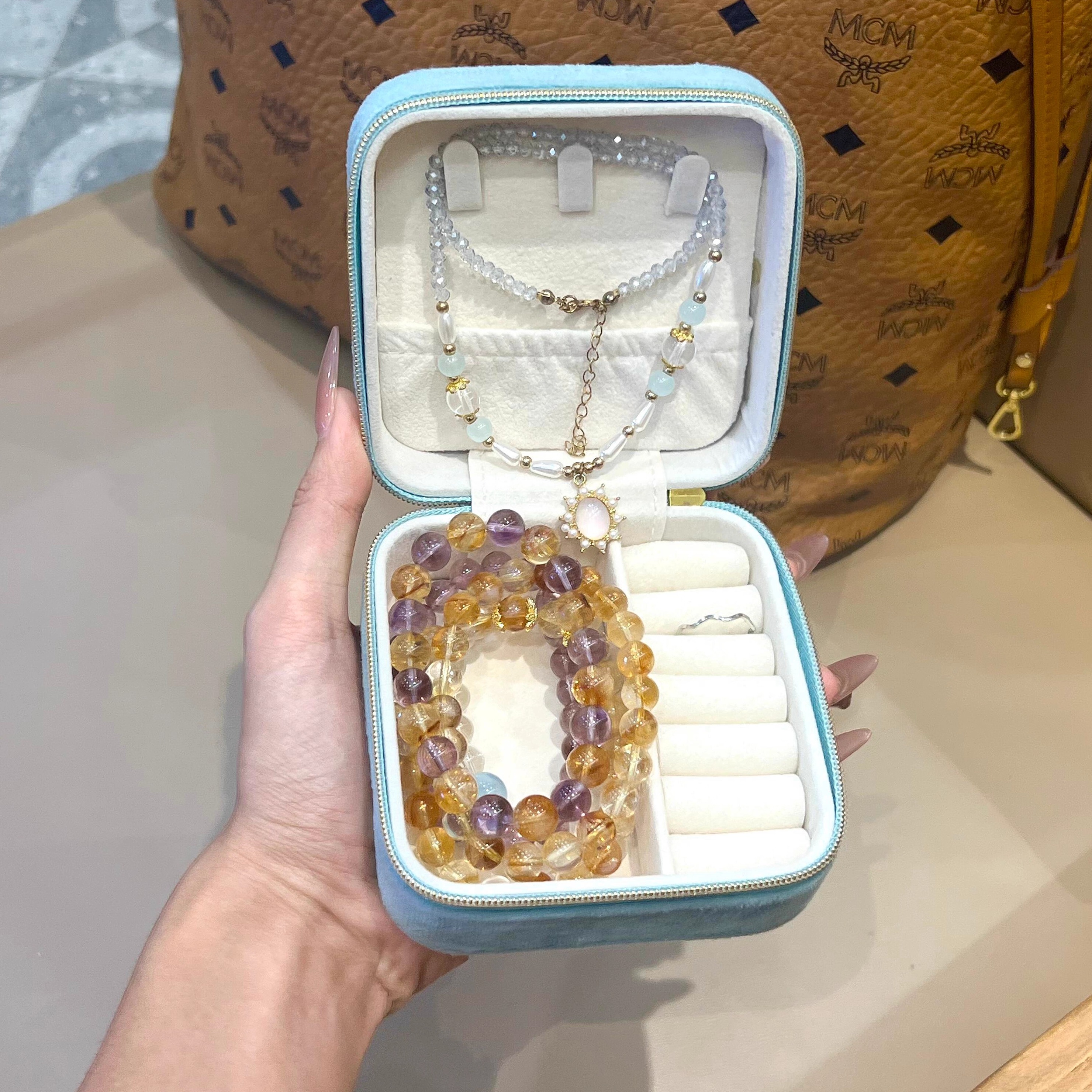 首饰盒珠宝黄金项链戒指小型便捷精致收纳盒轻奢高级感防氧化丝绒 - 图0