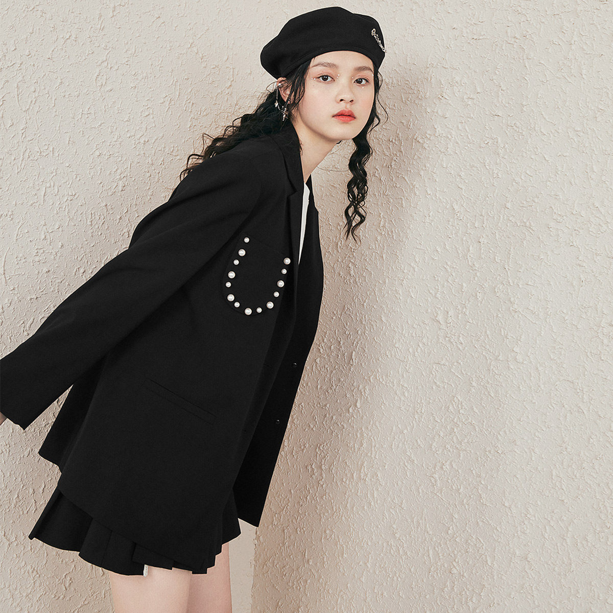 太平鸟黑色2020年秋装新款女装西服 太平鸟慕淳西装