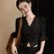 Lace Hollow Sleeve T-shirt ຂອງແມ່ຍິງ Summer ສັ້ນກະທັດຮັດ Slim Sexy ແບບເກົາຫຼີ Versatile Top