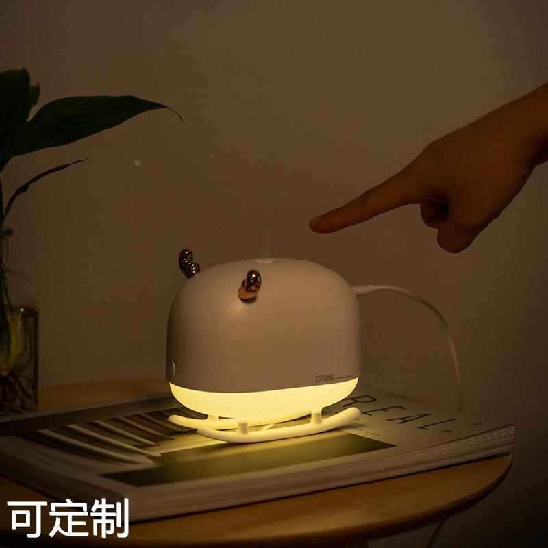 创意迷你雪橇小鹿加湿器夜灯USB喷雾桌面萌鹿加湿器年会礼品