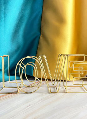 直销创意情人节铁艺摆件LOVE铁线装饰卧室客厅饰品酒吧小礼品定制