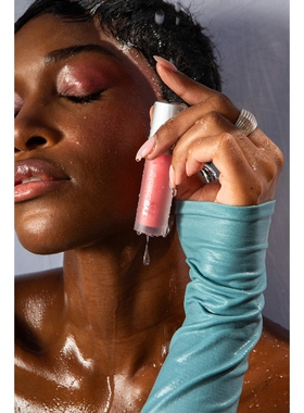 TYS Beauty CHEEK TREAT LIQUID BLUSH 液体腮红REVOLVE