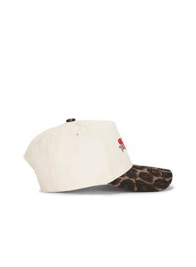 Friday Feelin NICE 帽类  白色 秋冬新品REVOLVE