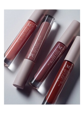 MANASI 7 TINTED BEAUTY POTION 唇部、腮红和眼部护理油 revolve