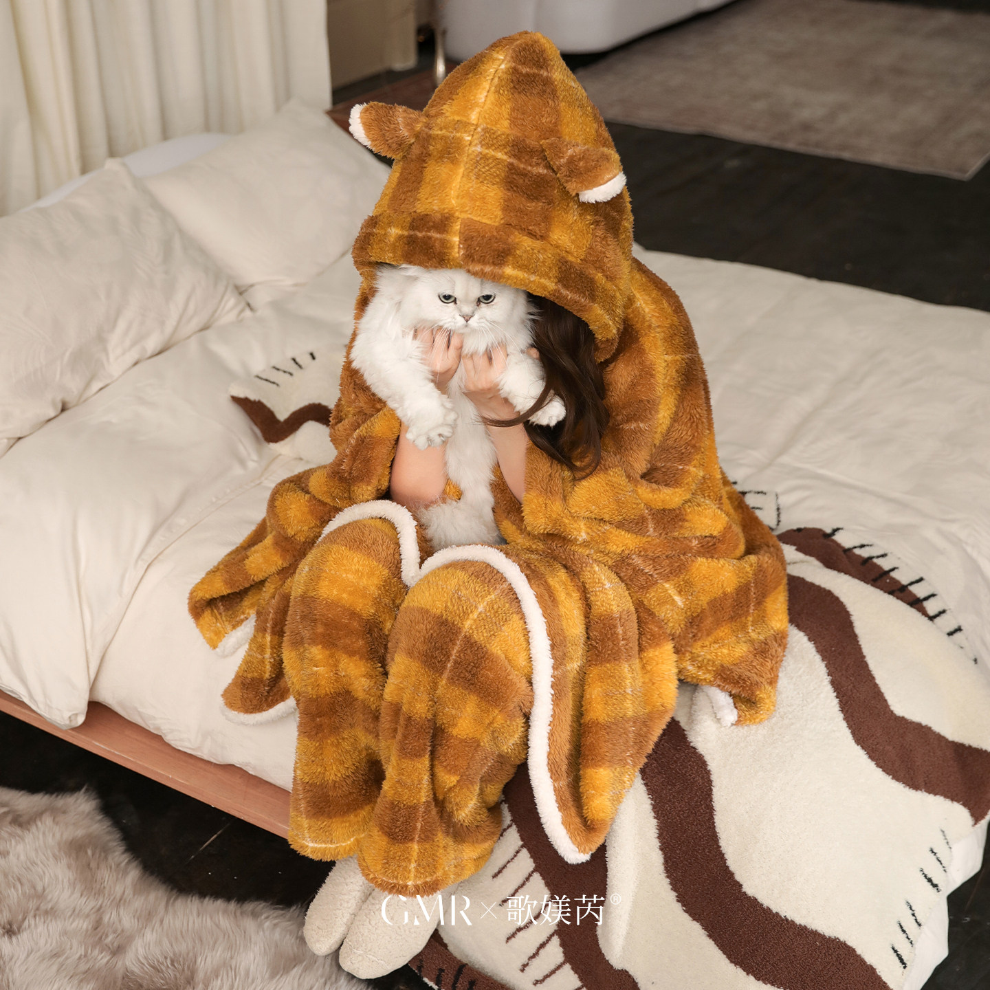 冬季睡衣女珊瑚绒连帽斗篷午休披风秋冬款睡袍加厚保暖毛绒家居服,淘宝优惠券,粉丝福利购,淘宝优惠卷