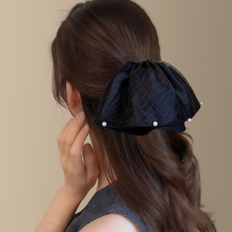 洁白无瑕！白色缎面网纱裙摆马尾夹女！新款高级感珍珠百搭盘发器,淘宝优惠券,粉丝福利购,淘宝优惠卷