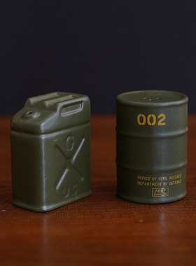 个性收藏 出口欧式原包装复古老款造型油桶餐桌调味X瓶 装饰摆件