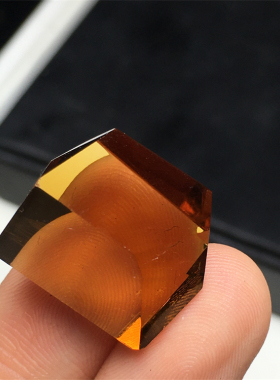 威士忌黄水晶随形原石吊坠老姜黄