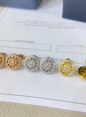 V金高版本Gates太阳花圆牌锁骨链