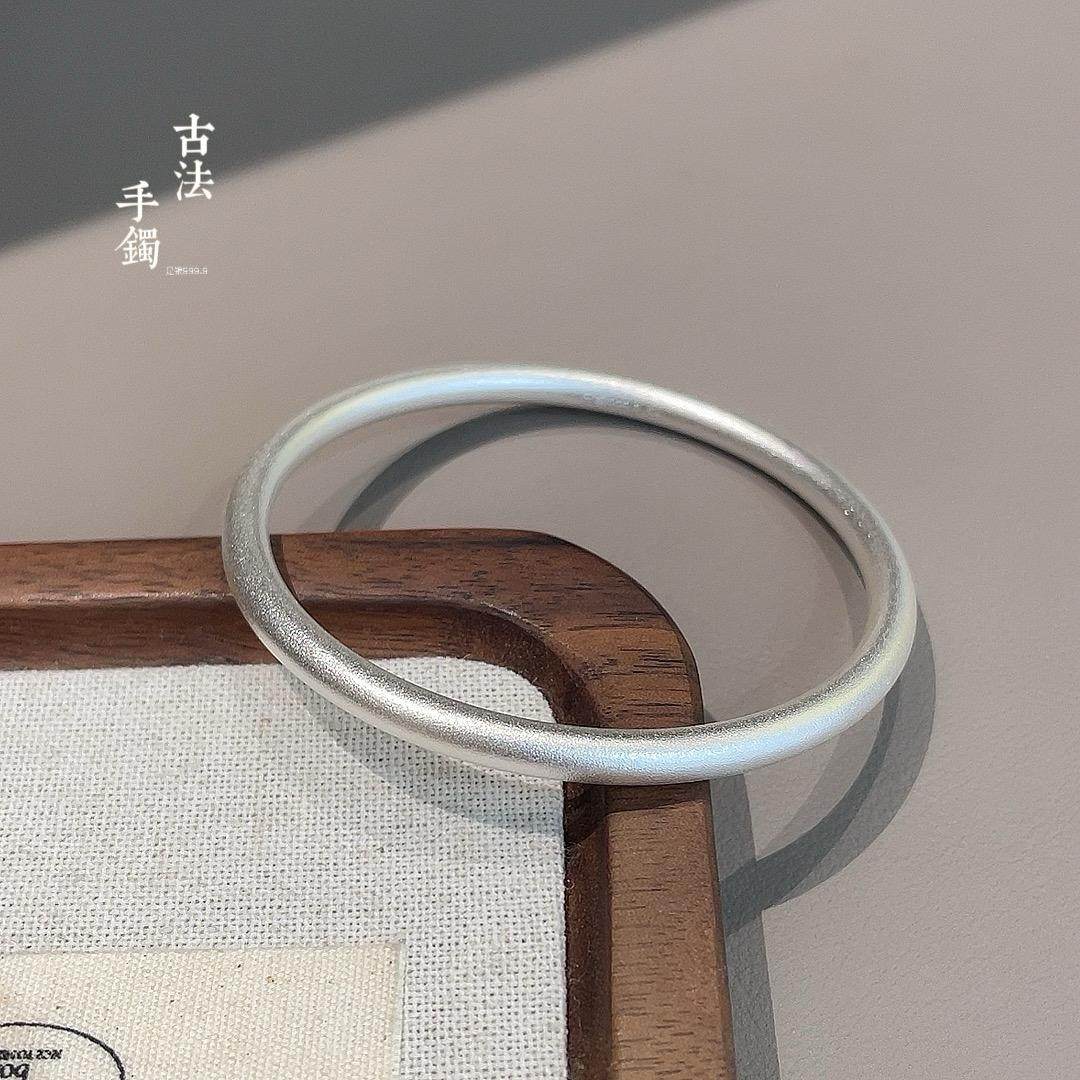 尚银轩shangyinxuan 足银999简约素雅古法工艺圆条银手镯闭口,淘宝优惠券,粉丝福利购,淘宝优惠卷