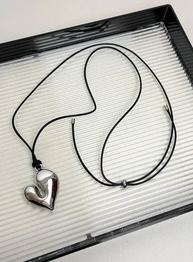 张悦儿同款镂空圆环吊坠项链韩国ins风甜酷高级感皮绳毛衣链颈链