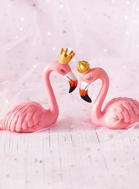 北欧风ins火烈鸟蛋糕摆件 客厅隔板家居装饰品心学生生日礼物