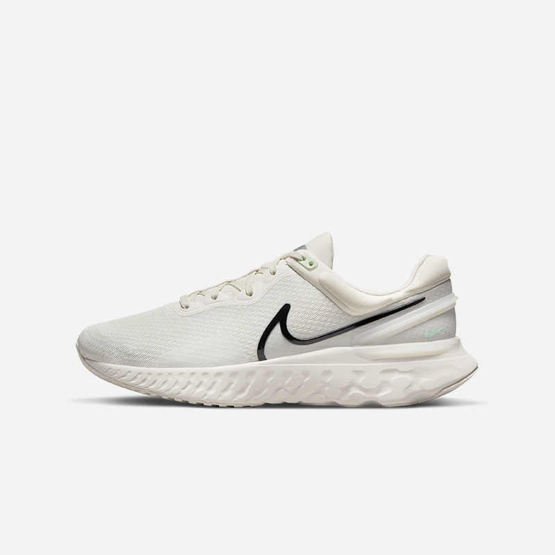 nike react red black