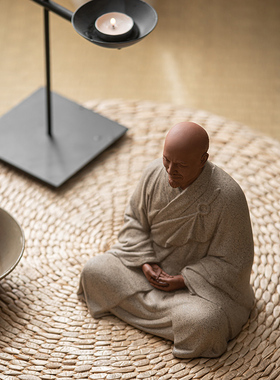 禅意弘一法师紫砂四大高僧摆件