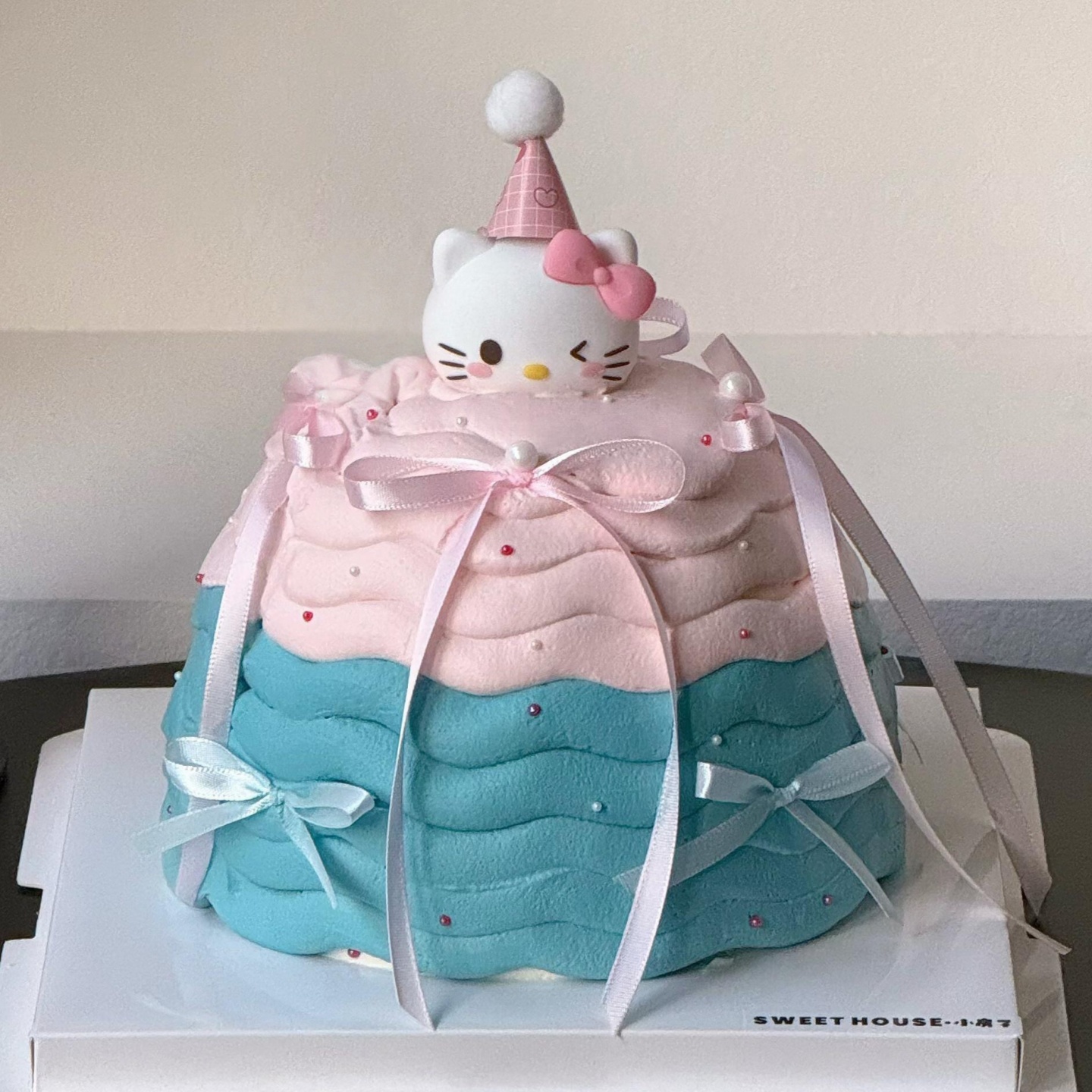 软胶粉色蝴蝶结KT猫头蛋糕装饰毛球小帽子丝带生日烘焙插件配件 - 图2