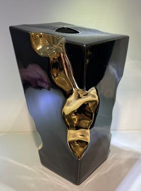 创意黑色镀金陶瓷花瓶摆件现代简约时尚家居装饰品客厅台面摆设