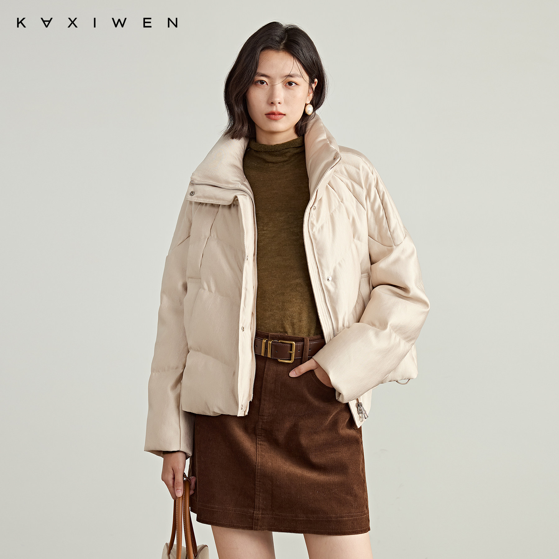 佧茜文休闲百搭羽绒服2025冬季新款日常通勤蓬松立领保暖外套,淘宝优惠券,粉丝福利购,淘宝优惠卷