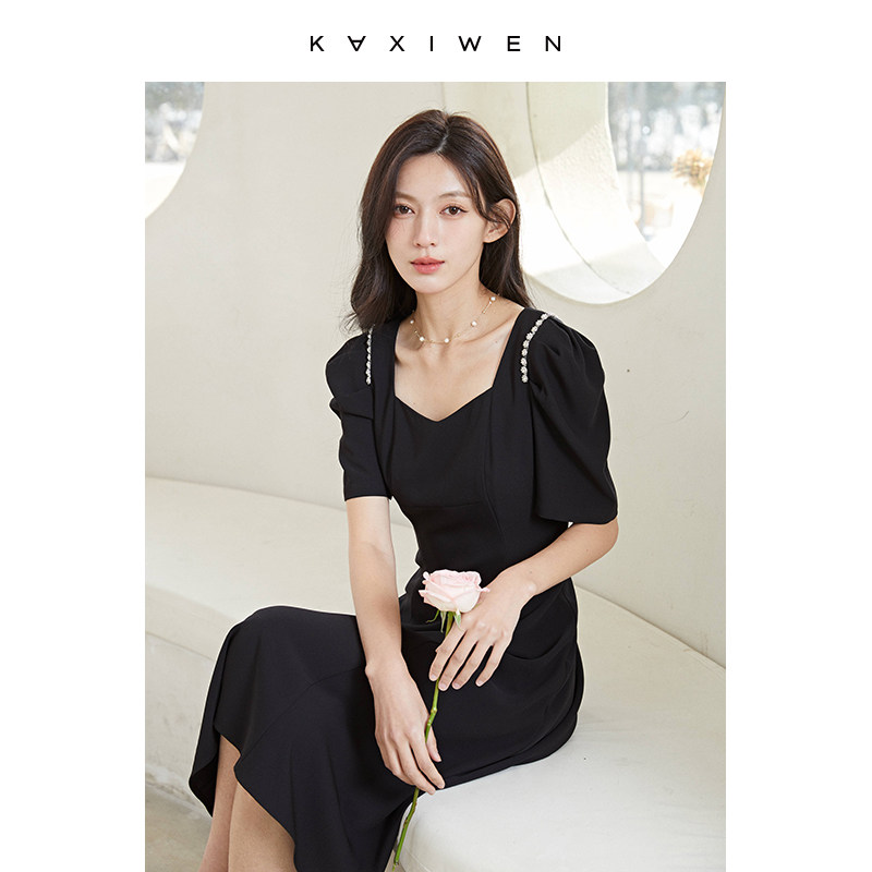  佧茜文服饰连衣裙