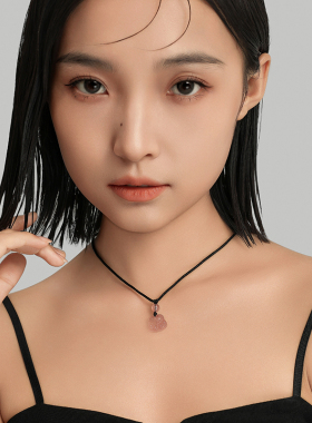 粉色草莓晶猫爪项链可调节编织绳