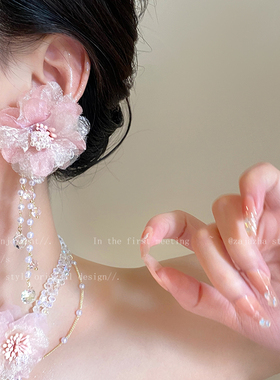 粉色水晶花朵珍珠项链