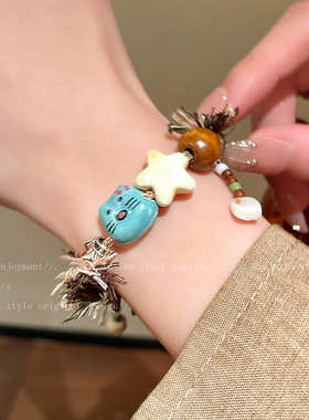 可爱奶呼呼小熊小猫手链女2025新款氛围感手饰小众设计学生党配饰