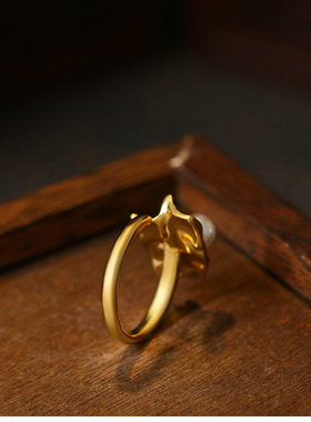 欧美轻奢ins夸张金属风褶皱戒指