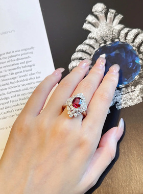 璀璨高级百搭太阳花红宝石戒指