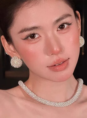 新娘婚纱礼服配饰高级感2026法式气质珍珠耳环项链女时尚婚礼大气