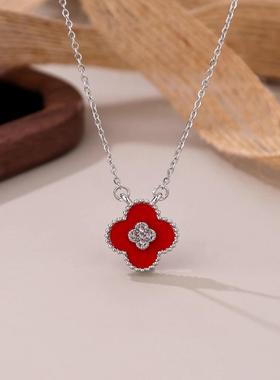 四叶草花瓣吊坠项链2025新款时尚
