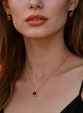 一撇一捺YPYN时光印记系列琥珀项链925银复古金色方糖锁骨链