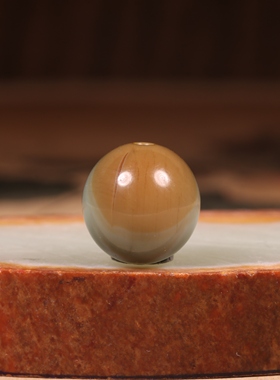 新疆和田玉籽料沙枣青圆珠手串