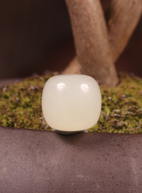 新疆和田玉籽料黄沁皮单珠手串