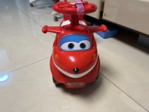 Play in the Super Flying Man Childrens toy car