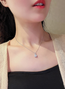 日韩时尚方钻超闪锆石吊坠甜美少女钛钢项链ins潮简约气质锁骨链