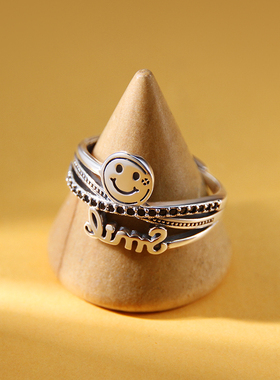 纯银笑脸字母戒指女时尚个性