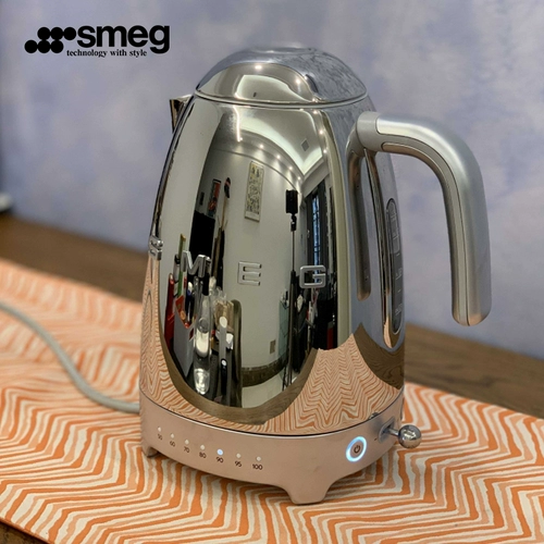 SMEG SMEG RETRO CONTRYTH DETMONTER ALL -IN -один электрический чайник